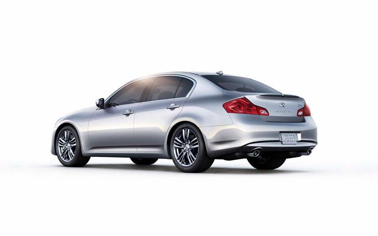 2011 Infiniti G25 Starts at $31,825; FX from $42,475