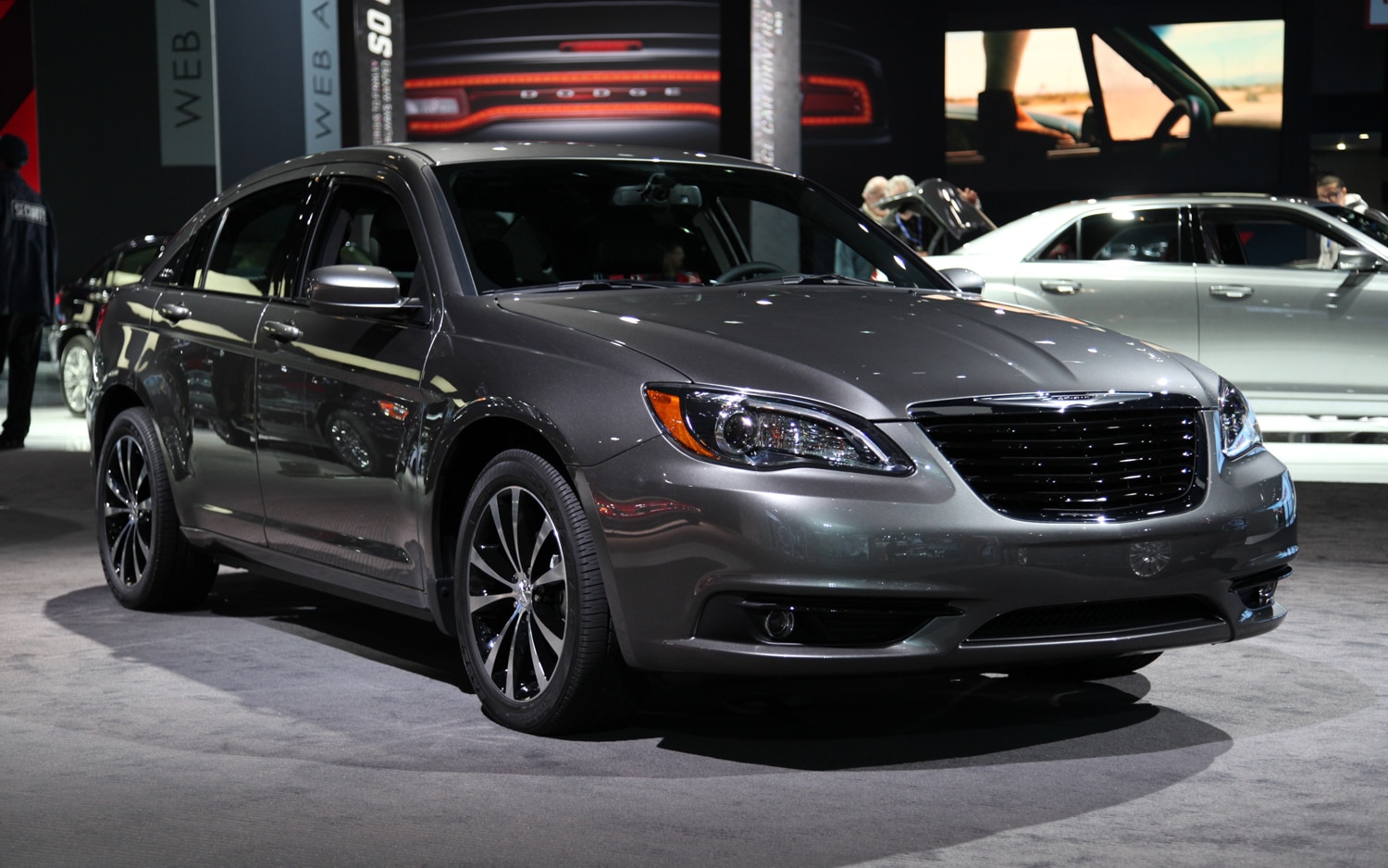 2011 Chrysler 200 S - 2011 New York Auto Show - Automobile Magazine ...