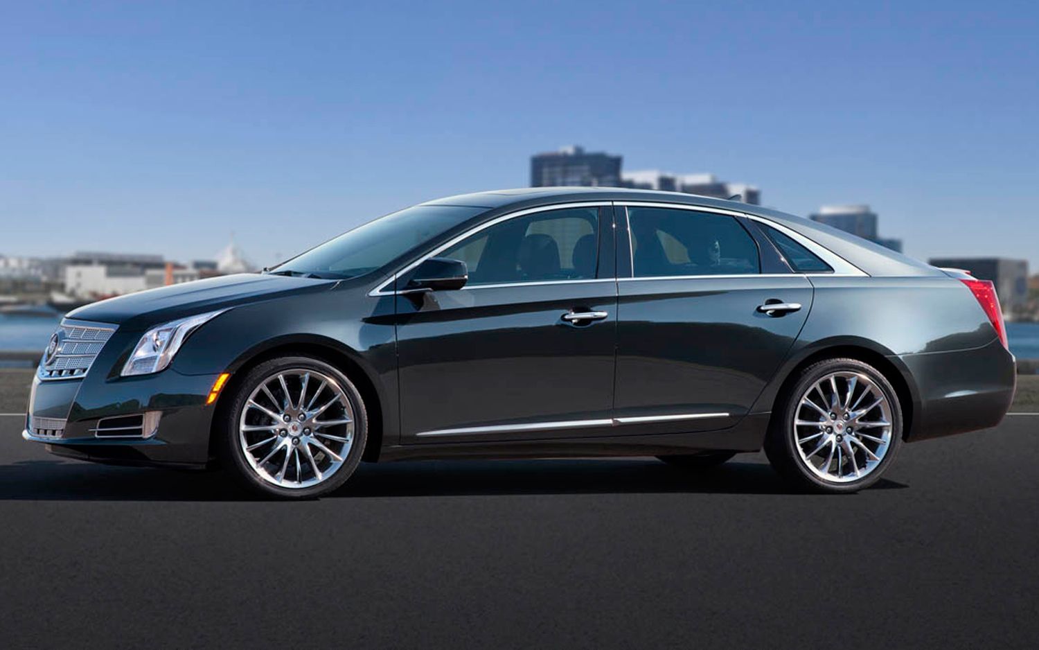 2013 Cadillac XTS Priced at $44,995, Hits Dealerships in May