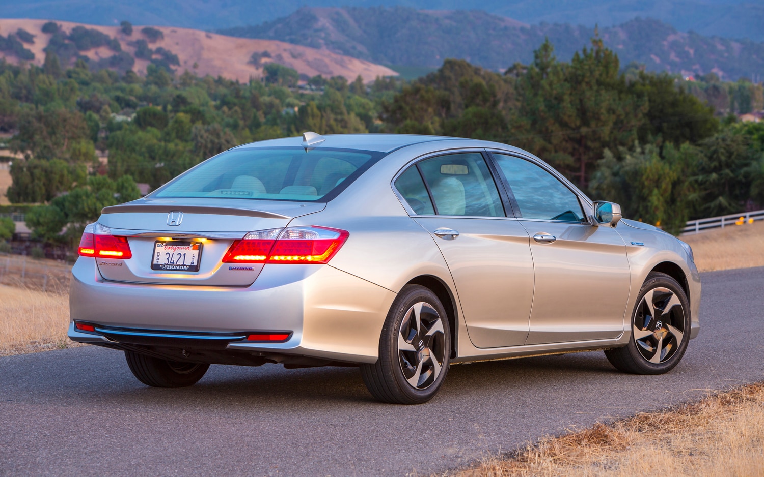 Report: Future Honda Accord PHEV May Be Built in the U.S.