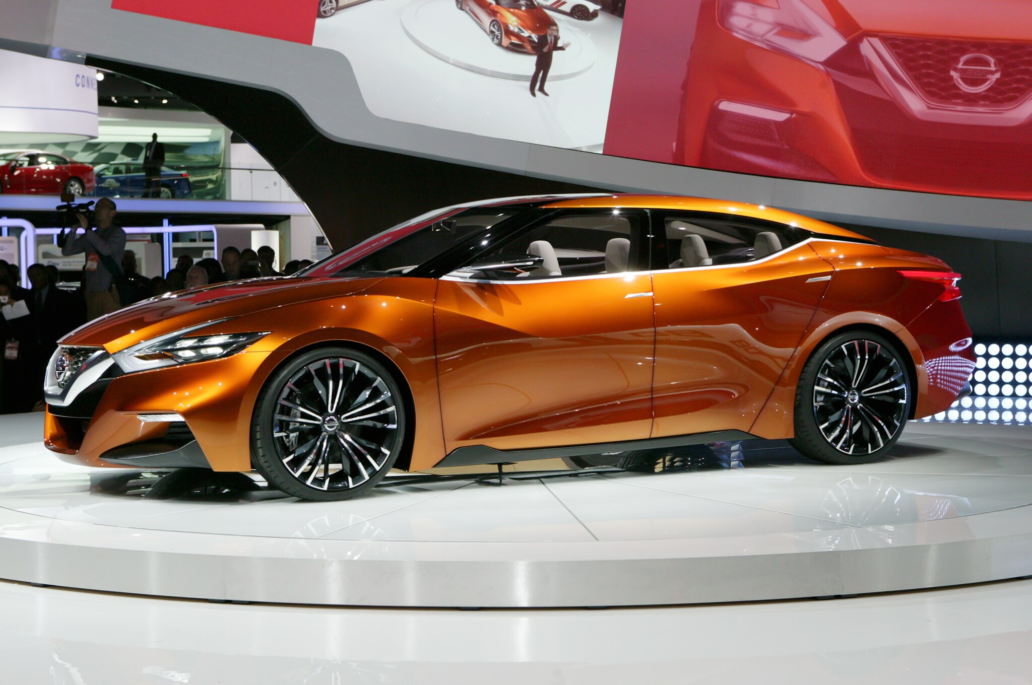 Best Nissan Sport Sedan Concept Pictures
