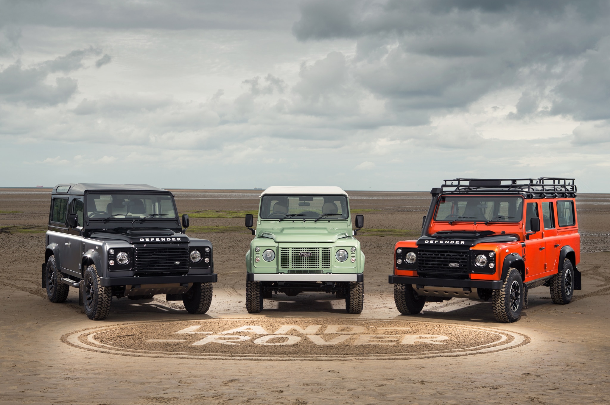 Обзор land rover defender limited edition halo