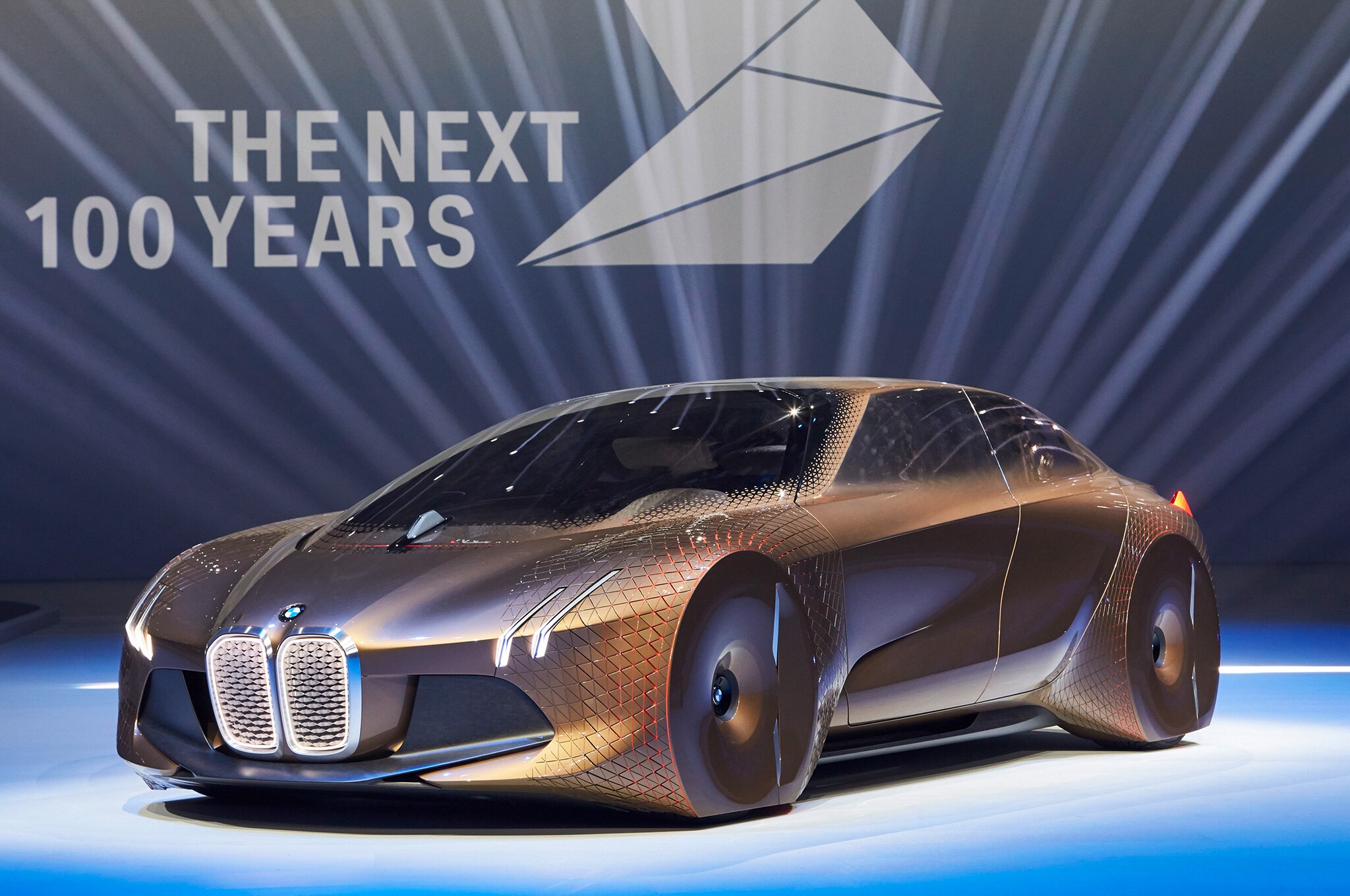 Bmw vision next 100