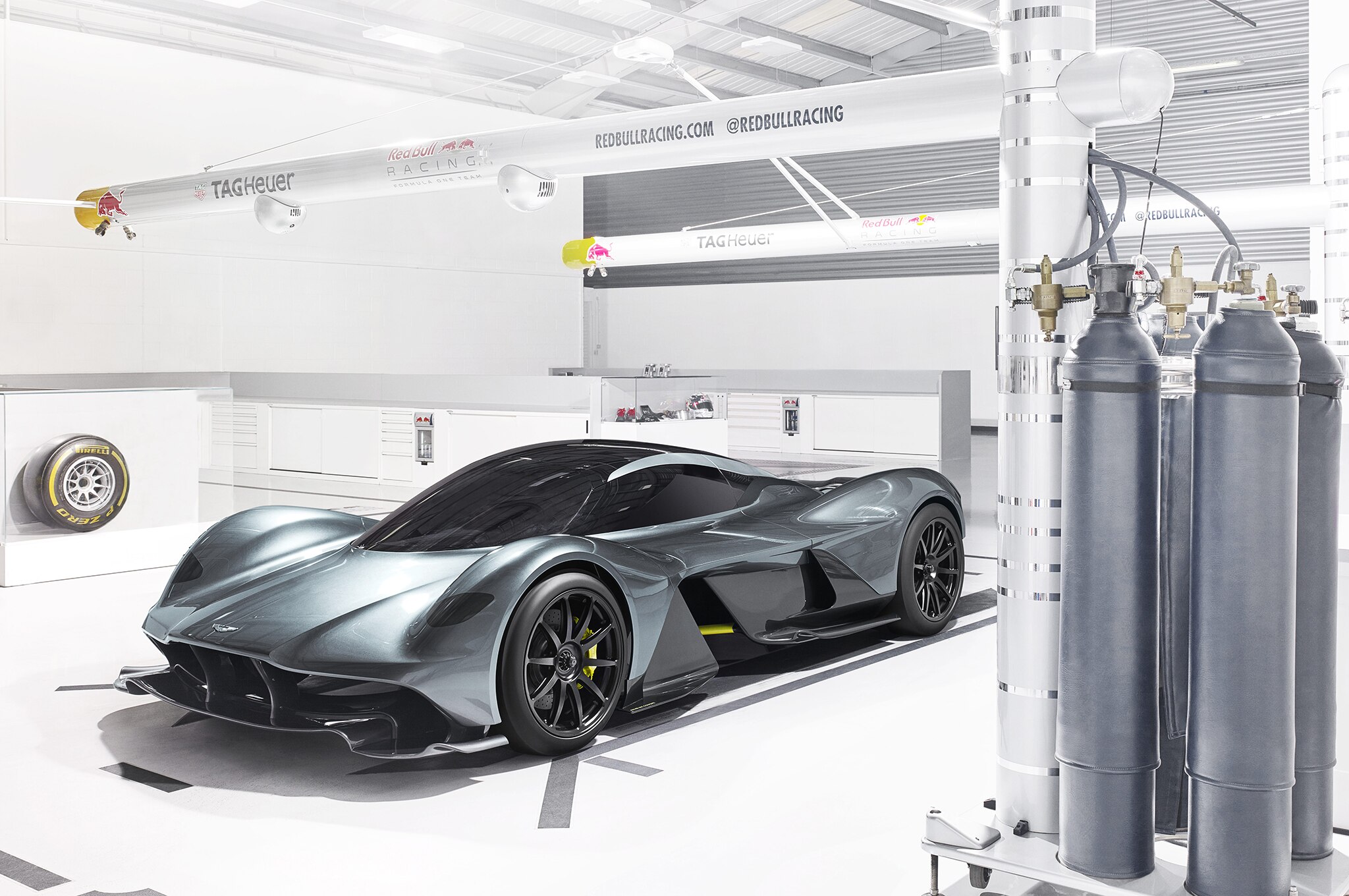 Aston Martin And Red Bull S Am Rb 001 Is The Next Hybrid Hypercar