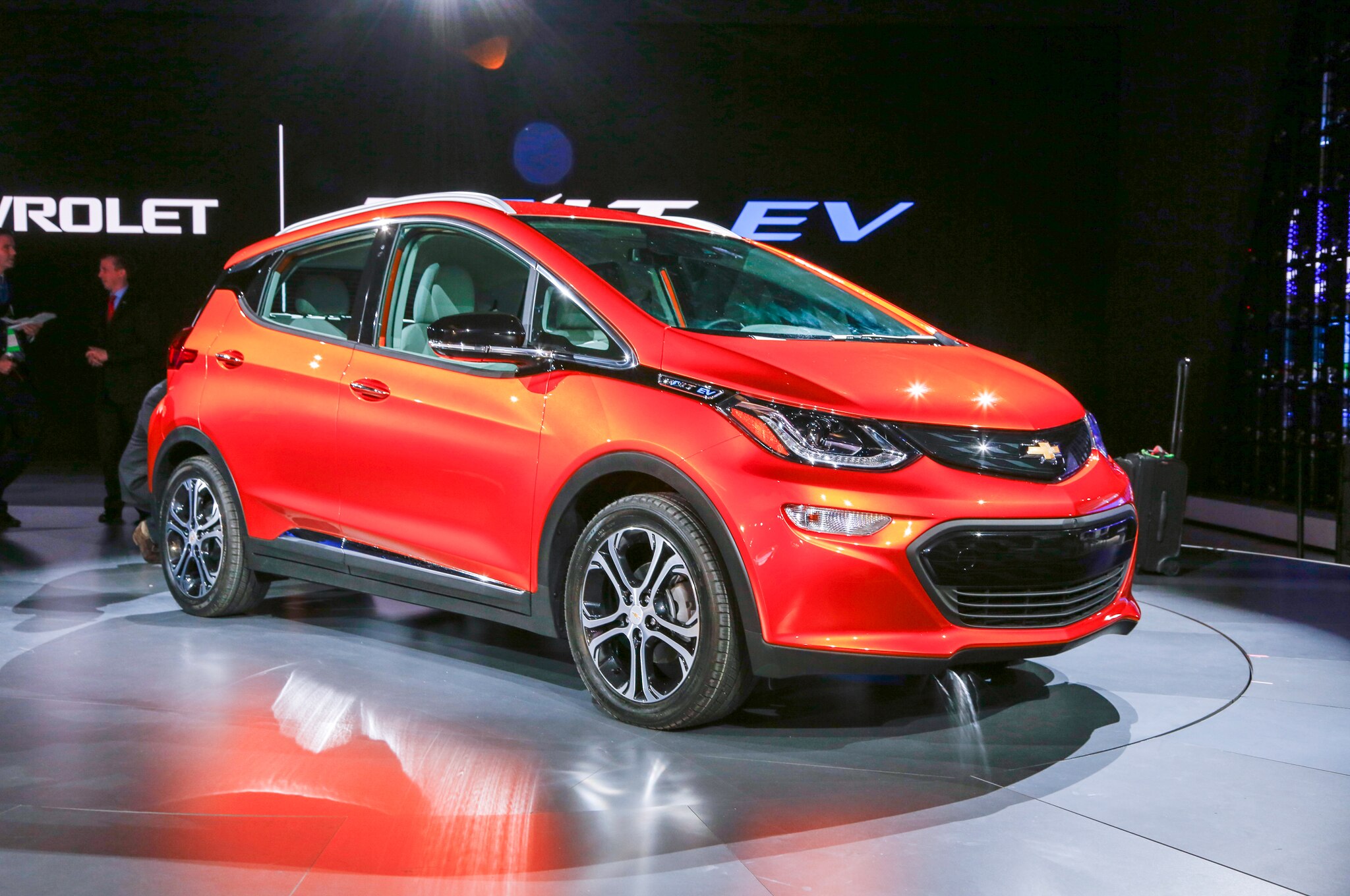 2017 Chevrolet Bolt EV to Return 238 Miles of Range