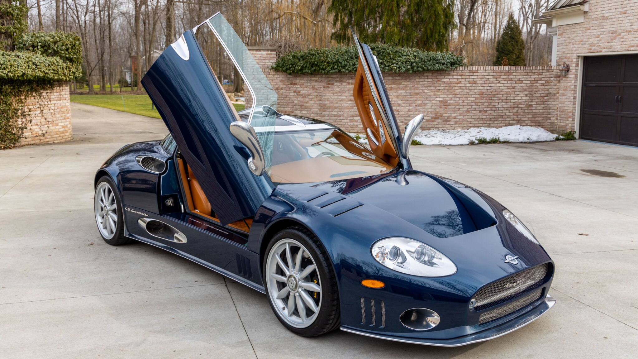 A 2007 Spyker C8 Laviolette Just Sold for $315,000 on Bring a Trailer ...