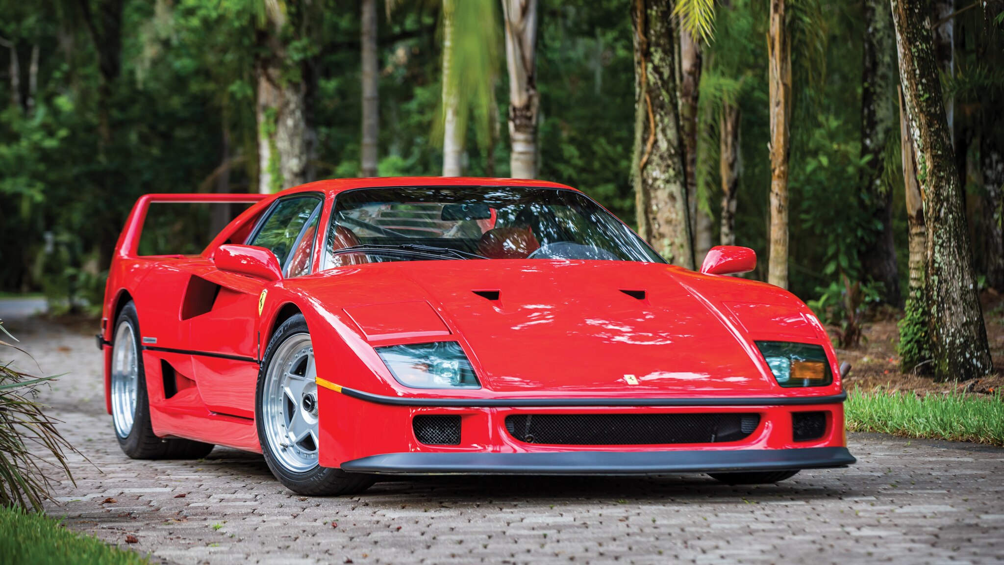 ferrari f40 horsepower