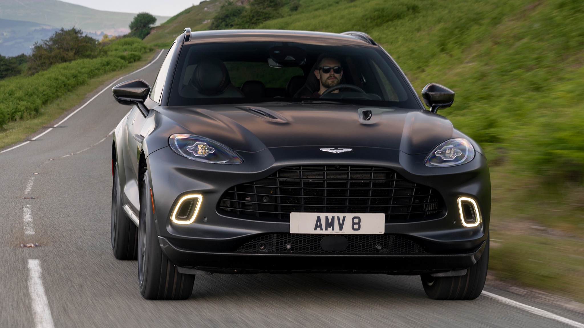 Aston Martin Dbx Vantage Get Big Price Cuts For 2021